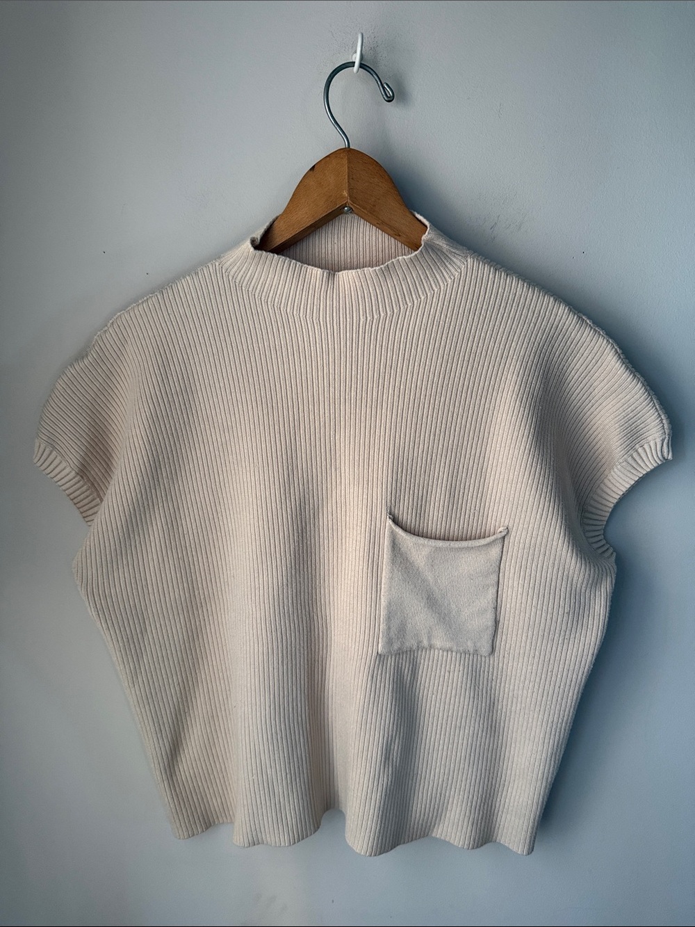 Cream Ribbed Mock Neck Sweater Vest Top Pocket Oversized Knit Large